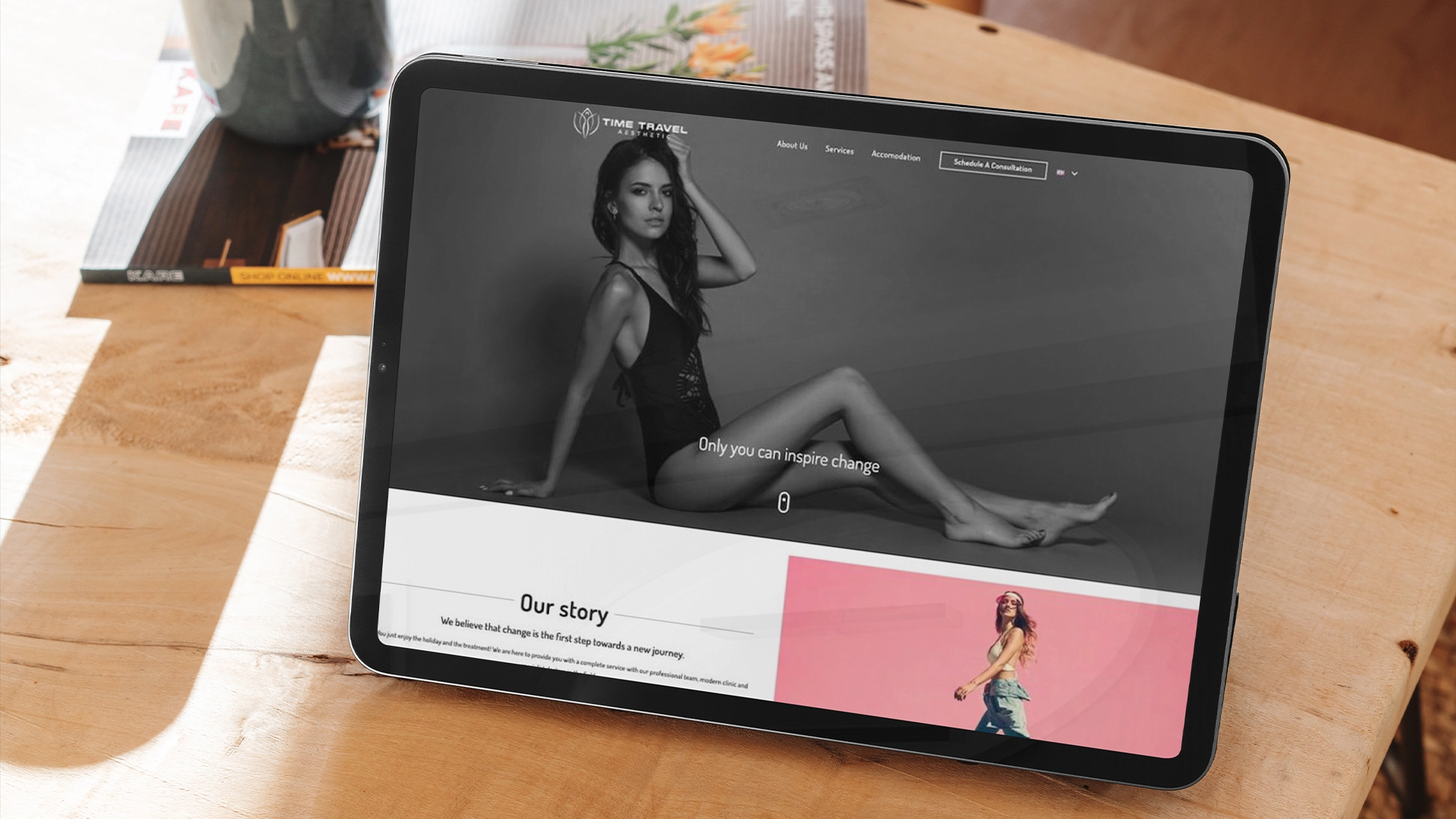 time travel aesthetic web tasarım çalışması